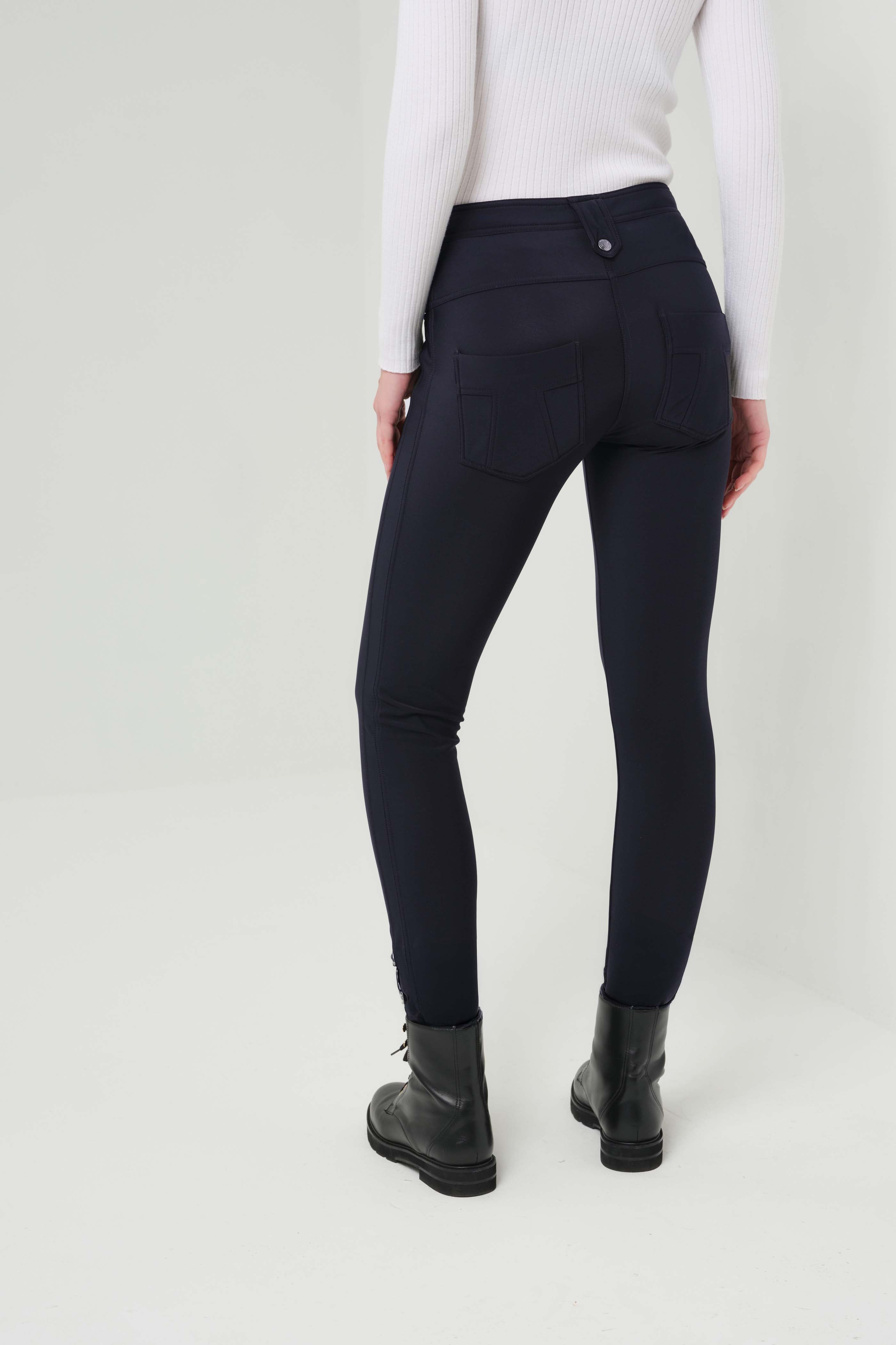Skyler Cozy Fleece-Lined Travel Pant