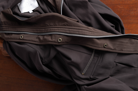 Understanding Comfort: How Innovative Fabrics and Cozy Essentials Redefine Seasonal Style