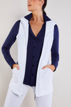 Navy ||