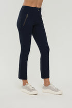 Navy ||