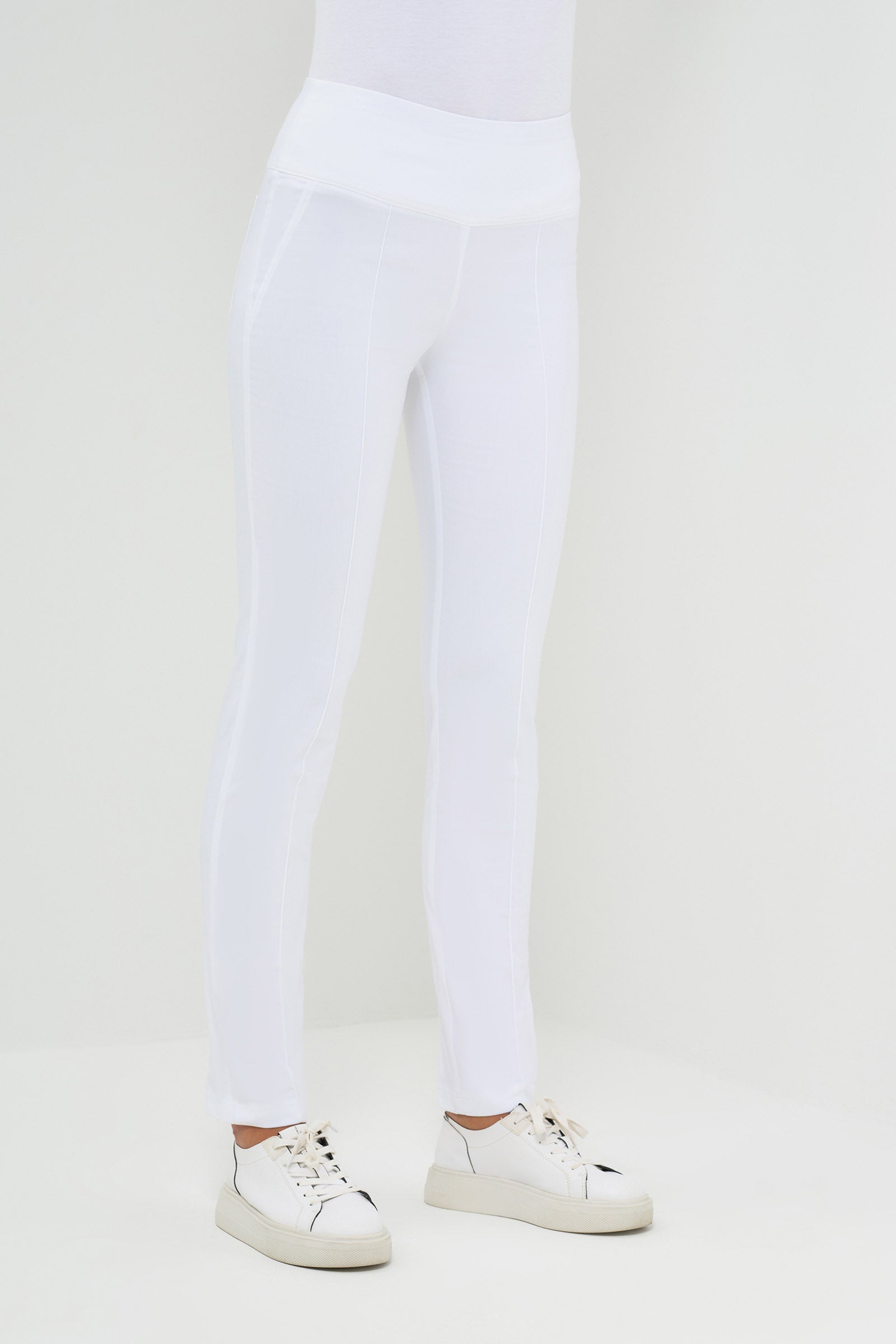 White ||