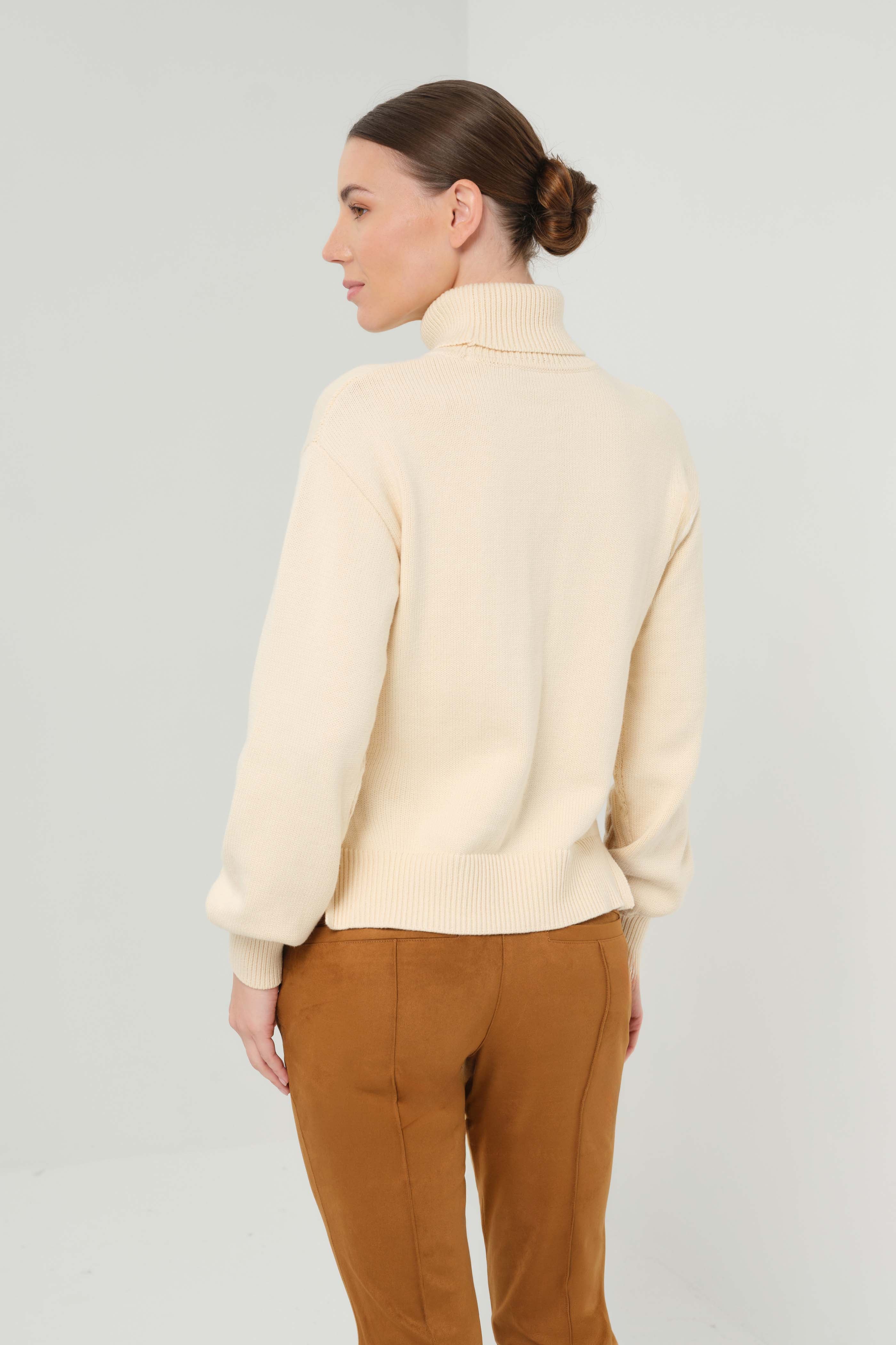 Wabi Mix Sweater Mixed-Stitch Cableknit Turtleneck