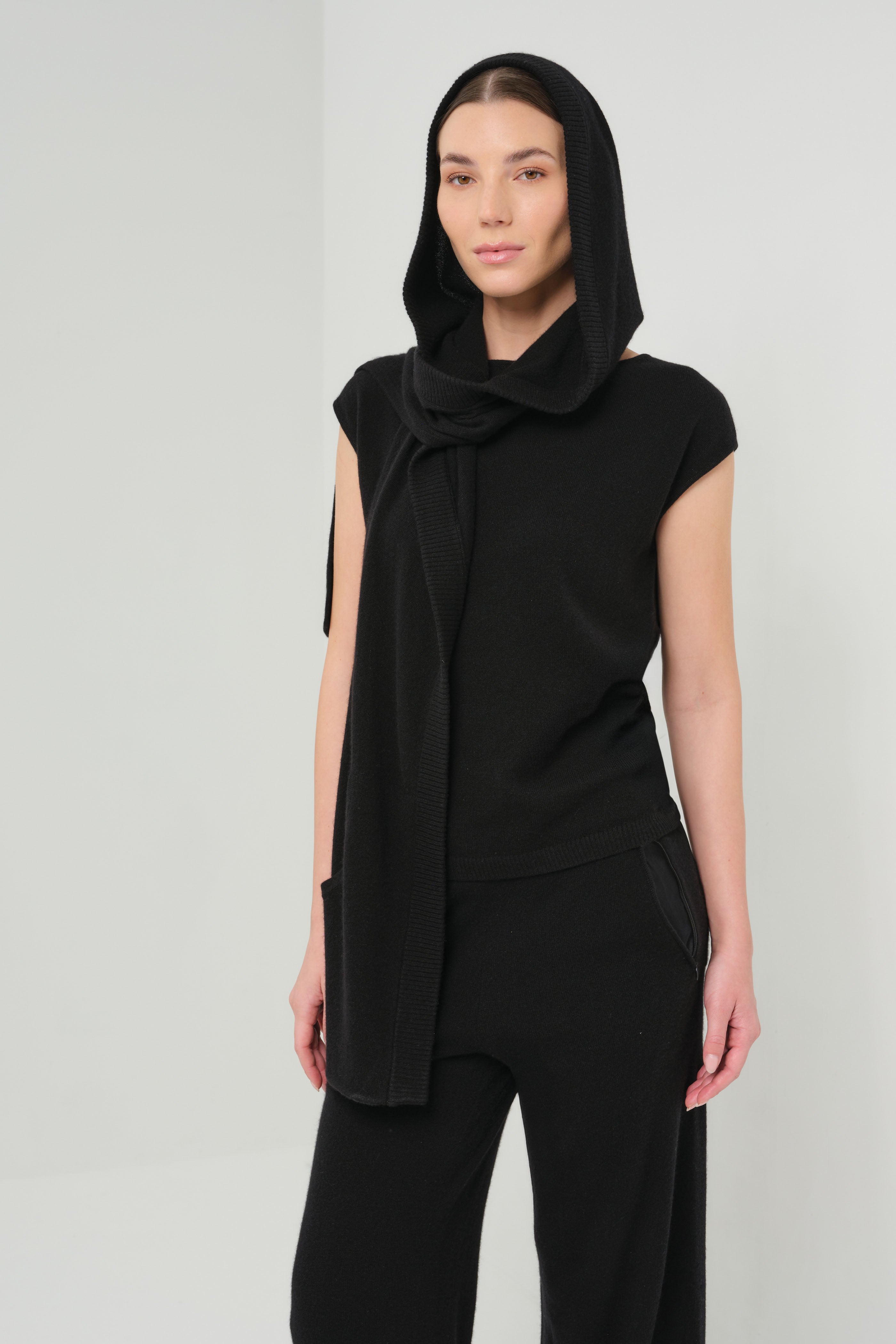 Traveler Cashmere Hooded Scarf