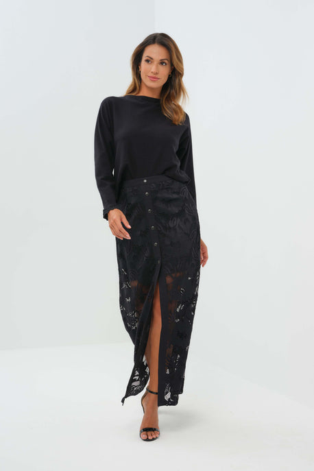 Pull Passion en maille et dentelle, col rond avec dos