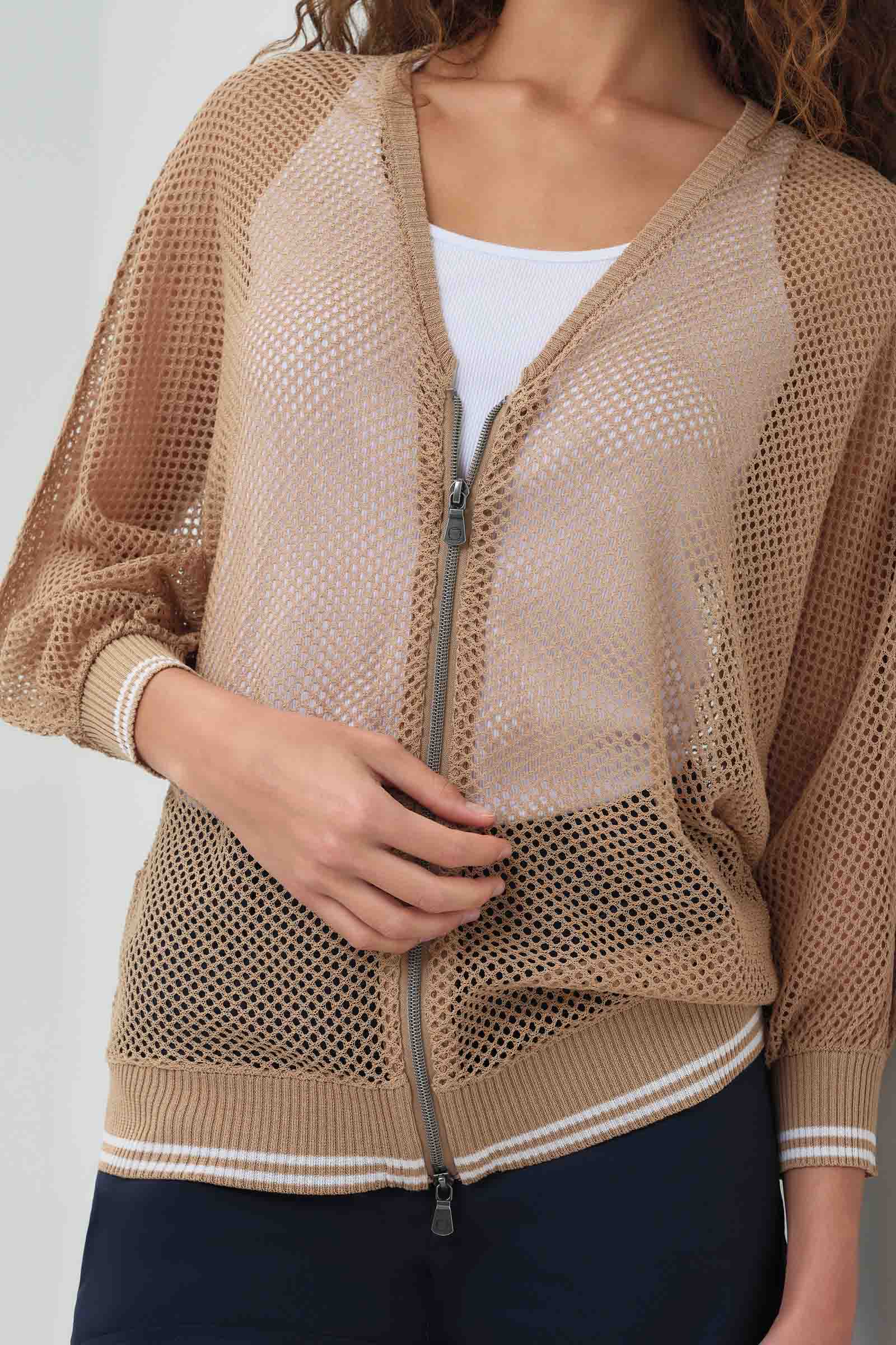 Veste zippée à manches 3/4 en tricot Elora