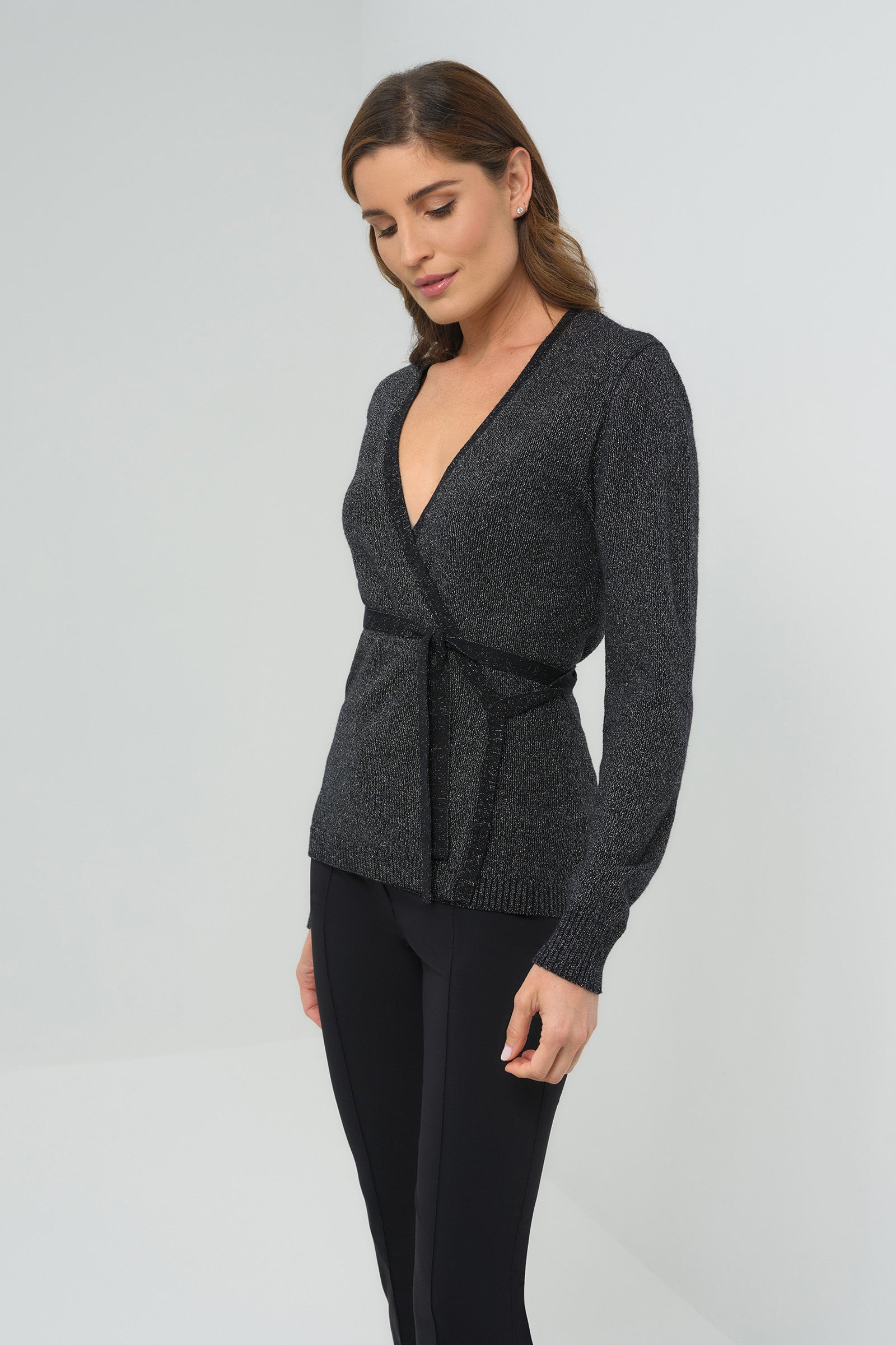 Pull cache-cœur Christa à nouer à la taille