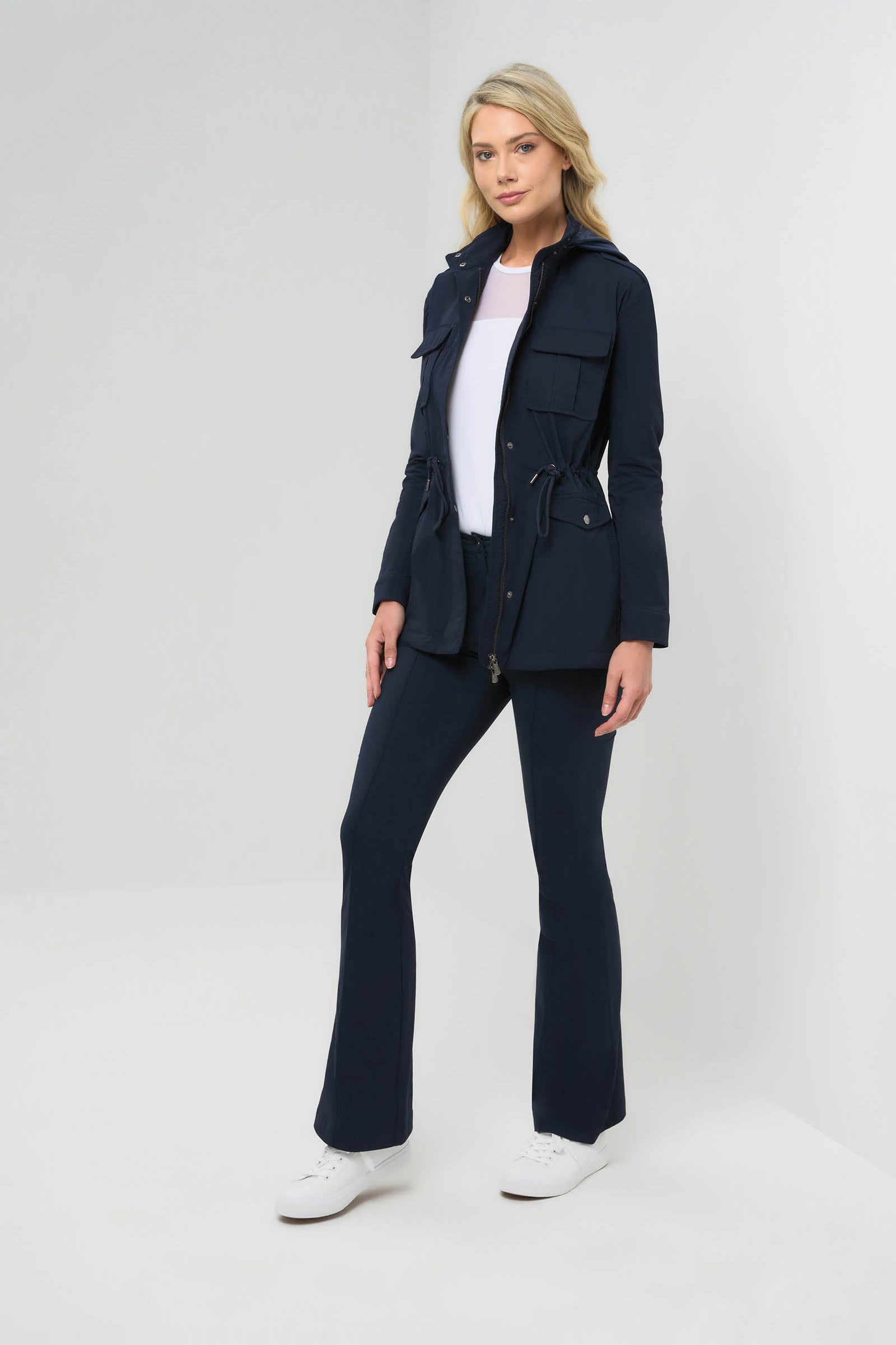 Pantalon évasé ultraléger Katya avec plis