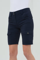 Navy ||