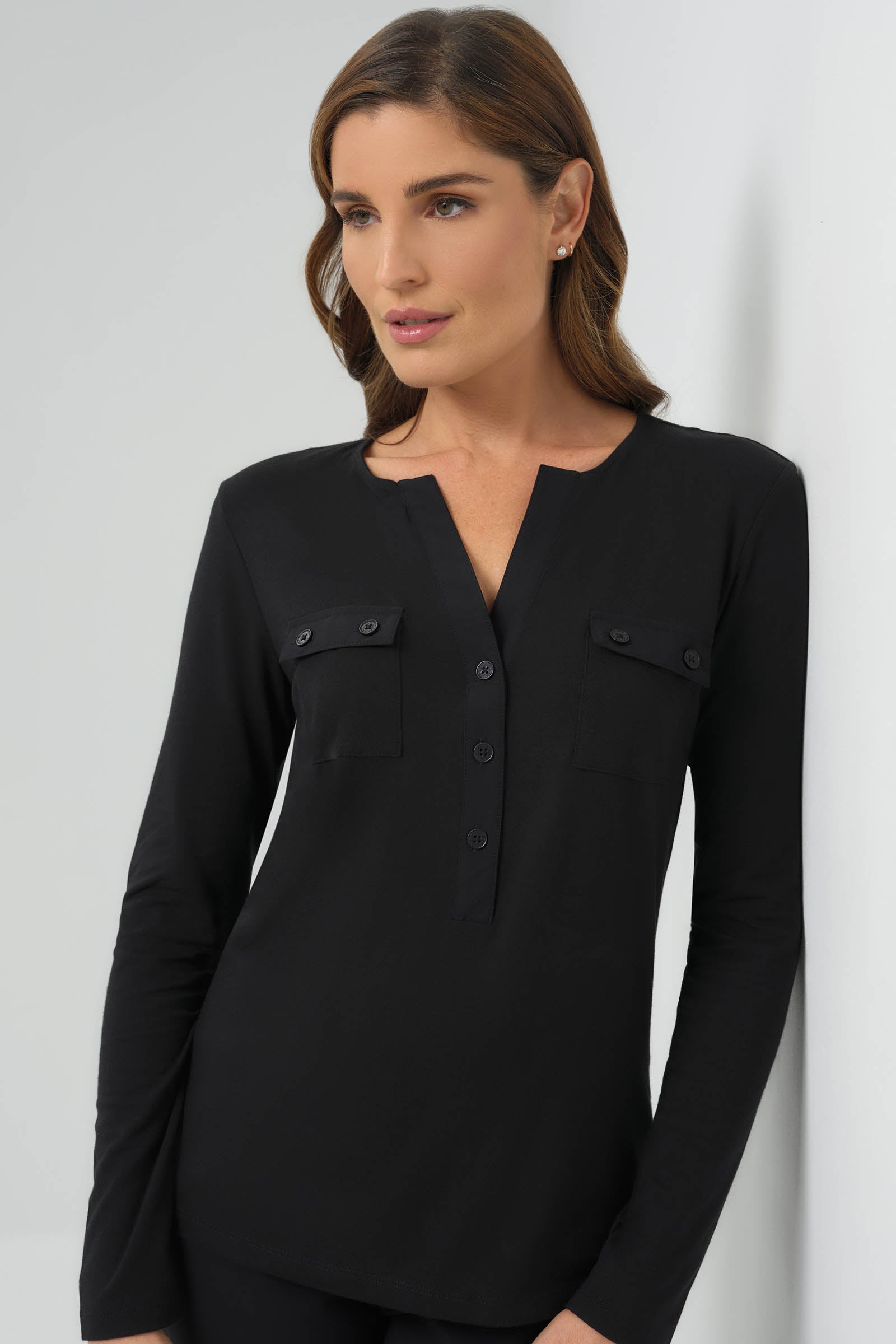 Camiseta Henley enrollable Calista